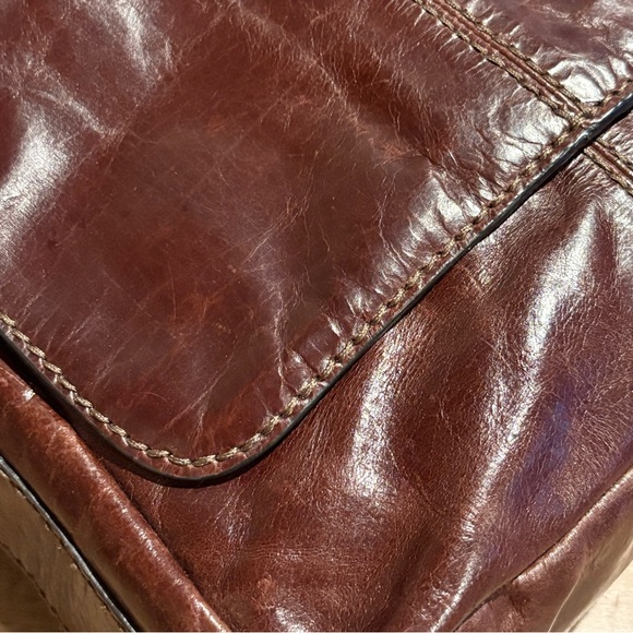 Fossil Leather Messenger Bag - Picture 3 of 16